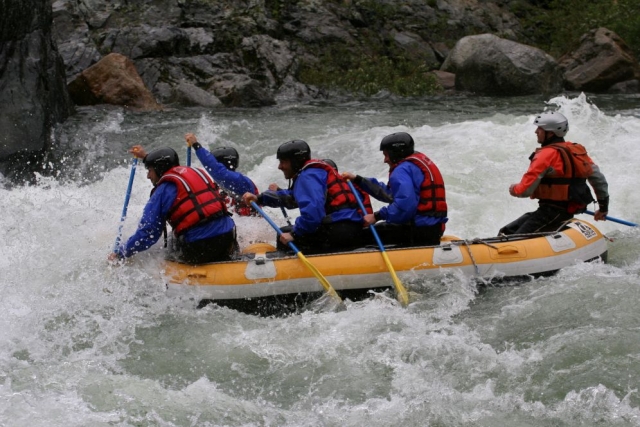  Bajando el río 